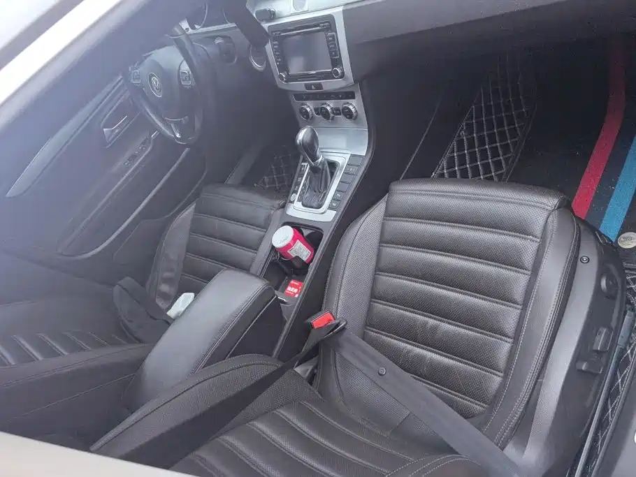 Volkswagen CC — миниатюра 8