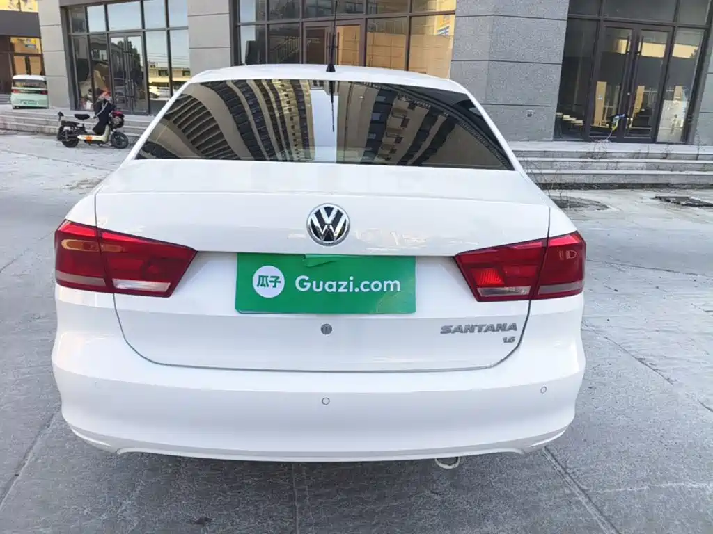 Volkswagen Santana — миниатюра 6