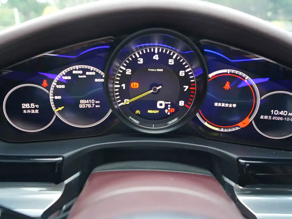 Porsche Panamera Hybrid — миниатюра 8