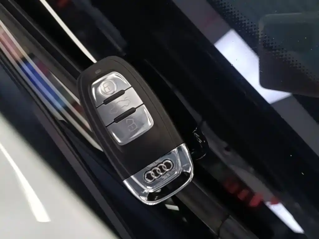 Audi A4L — миниатюра 9