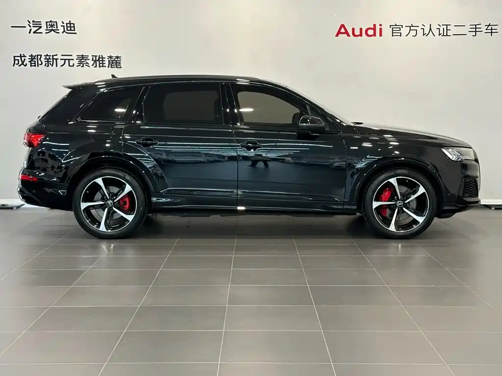 Audi Q7 — миниатюра 3