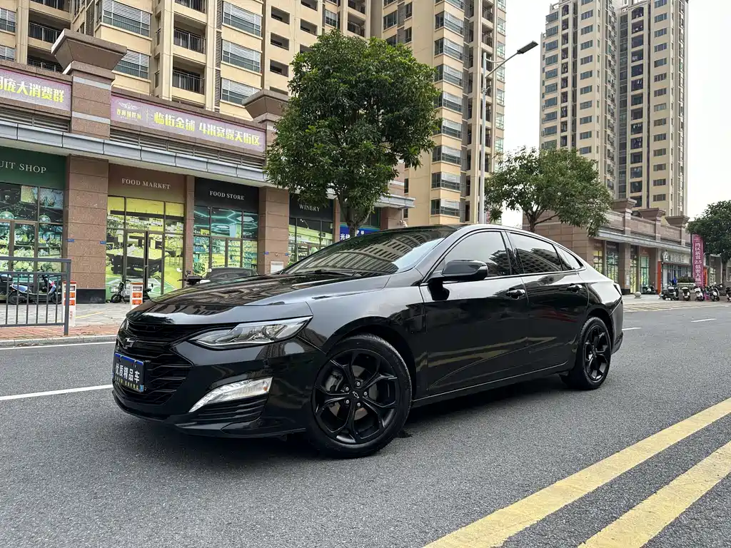 Купить Chevrolet Malibu XL