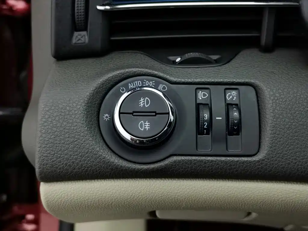 Chevrolet Malibu — миниатюра 21
