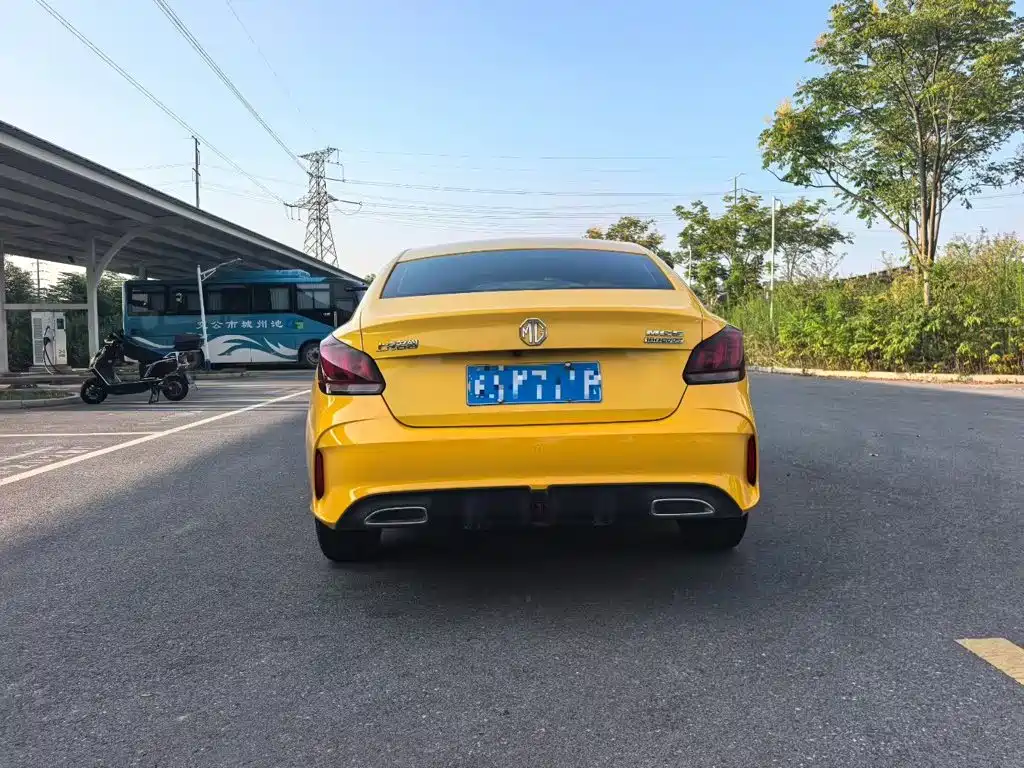 MG MG5 — миниатюра 8