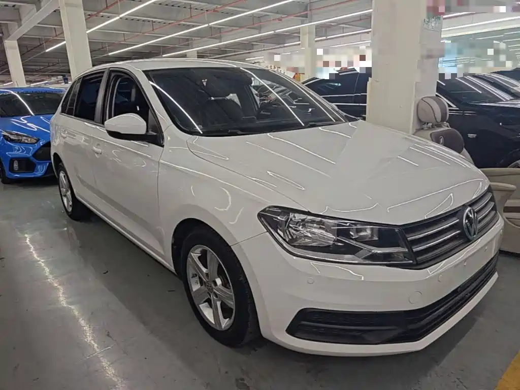 Volkswagen Santana — миниатюра 4