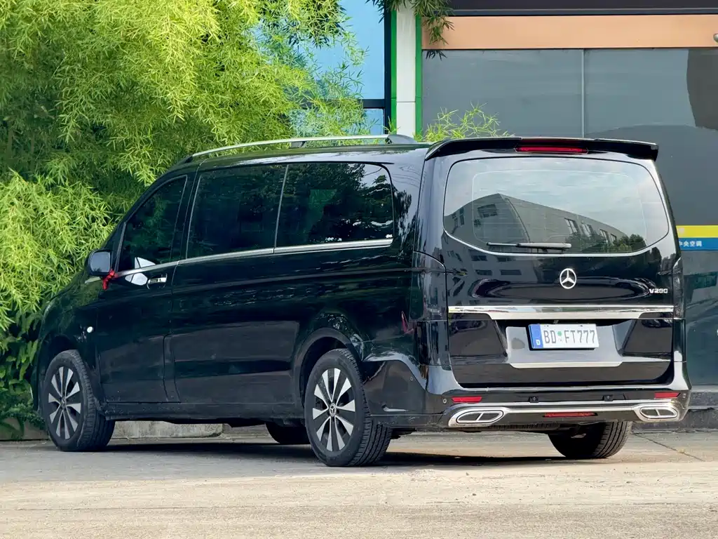 Mercedes-Benz Vito — миниатюра 4