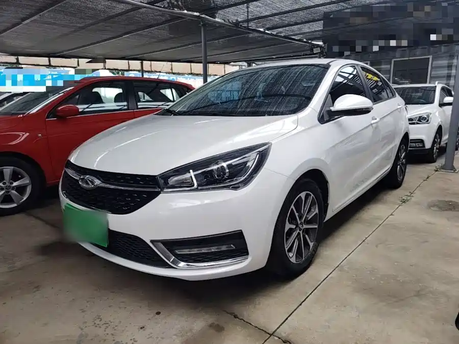 Chery Arrizo 5 фото 1