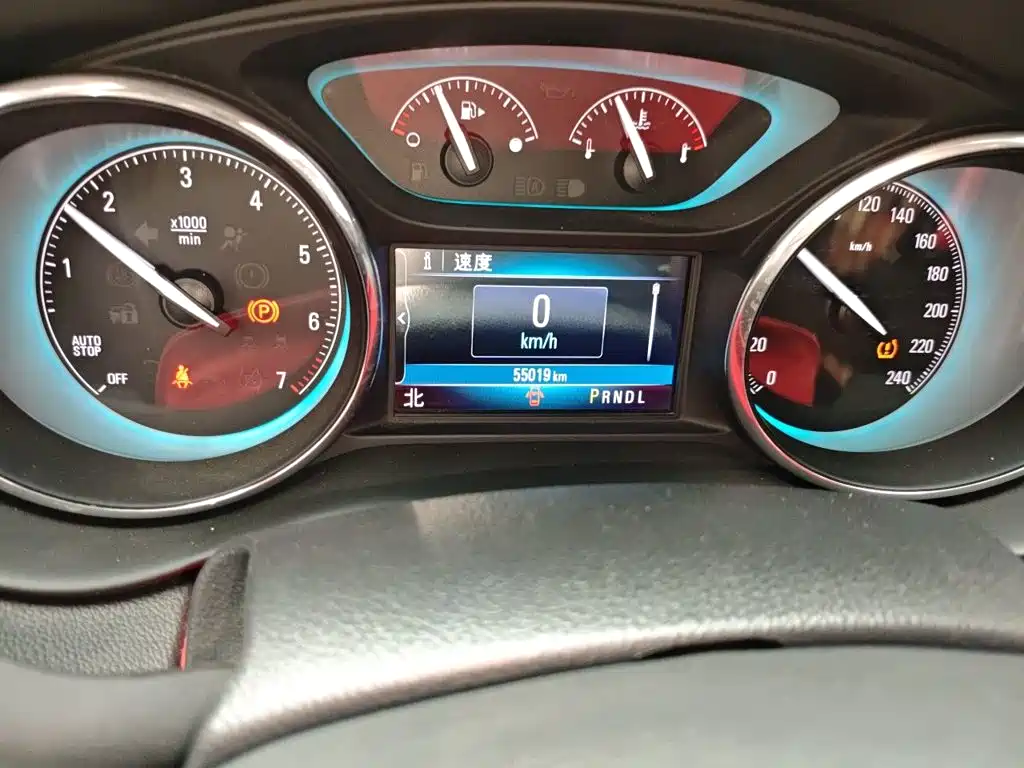 Buick Envision Plus — миниатюра 8