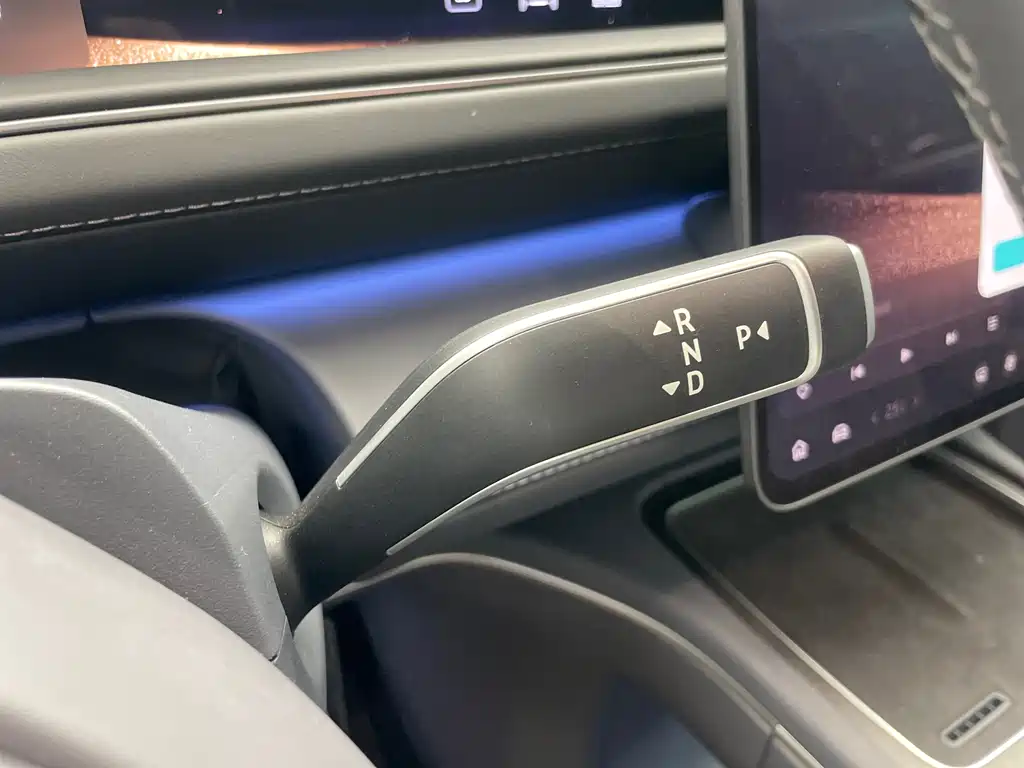 NIO ES8 — миниатюра 15