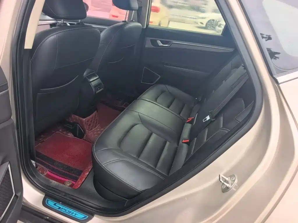 Geely Emgrand GS — миниатюра 17