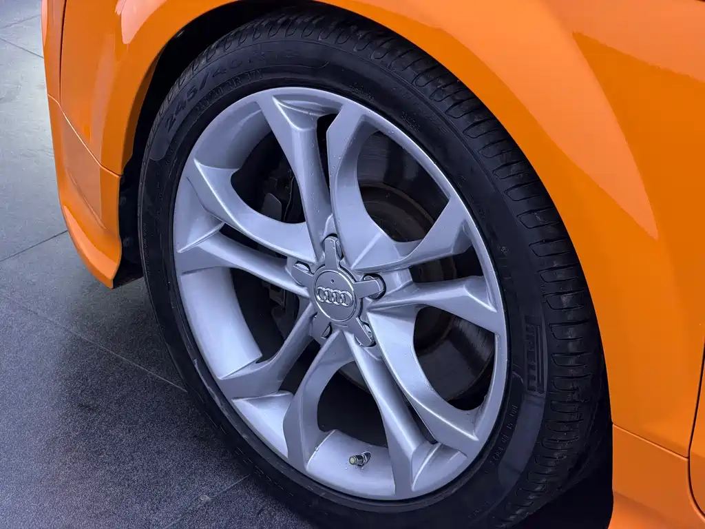 Audi TTS 2011 TTS Coupe 2.0TFSI quattro