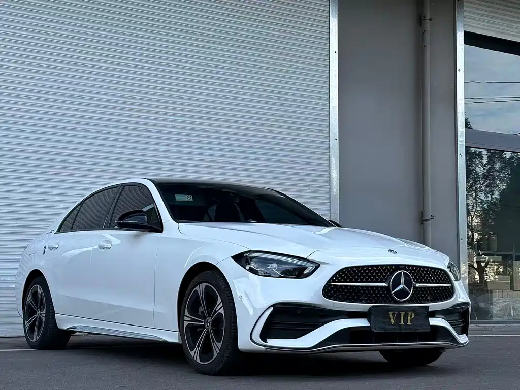 Mercedes-Benz C-Class 2022