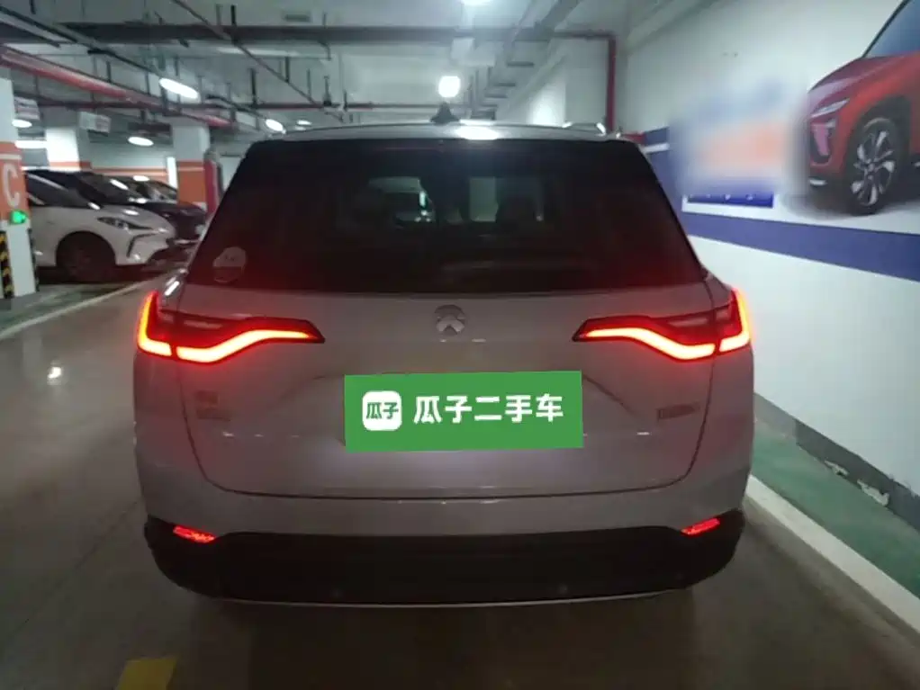 NIO ES8 — миниатюра 6