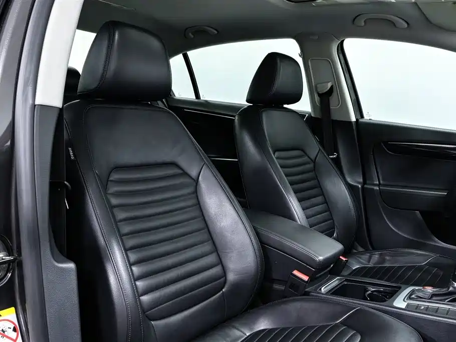 Volkswagen Magotan — миниатюра 8