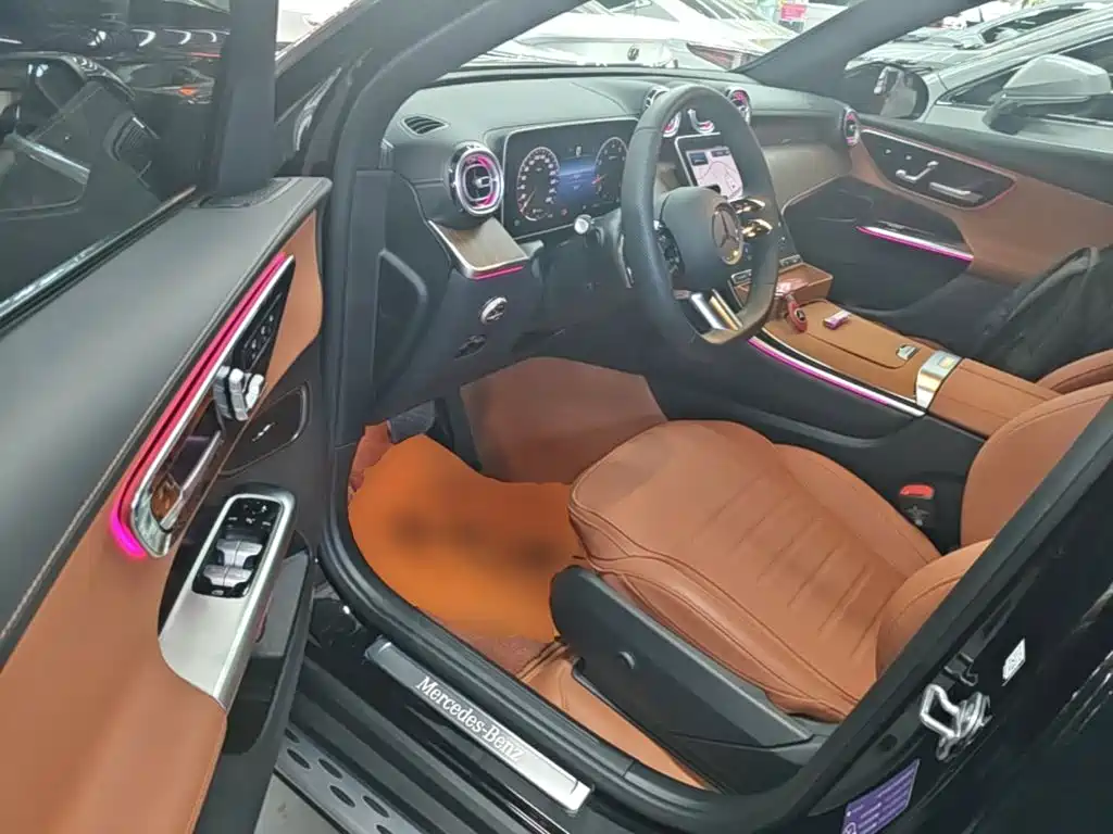 Mercedes-Benz GLC — миниатюра 16
