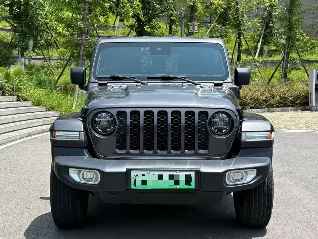 Jeep Wrangler PHEV — миниатюра 2