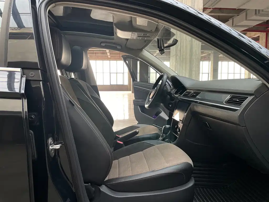 Volkswagen C-Trek — миниатюра 12