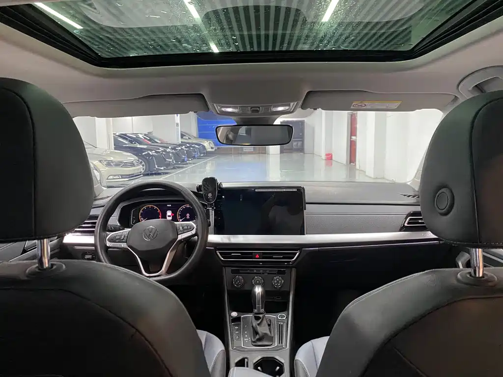 Volkswagen Lavida — миниатюра 8