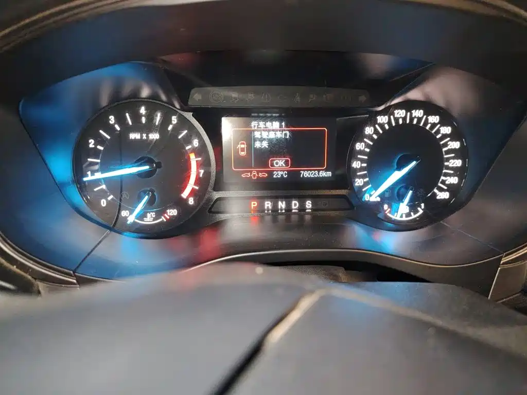 Ford Mondeo — миниатюра 5