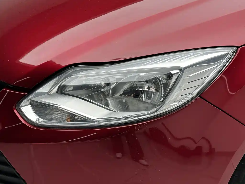 Ford Focus — миниатюра 13