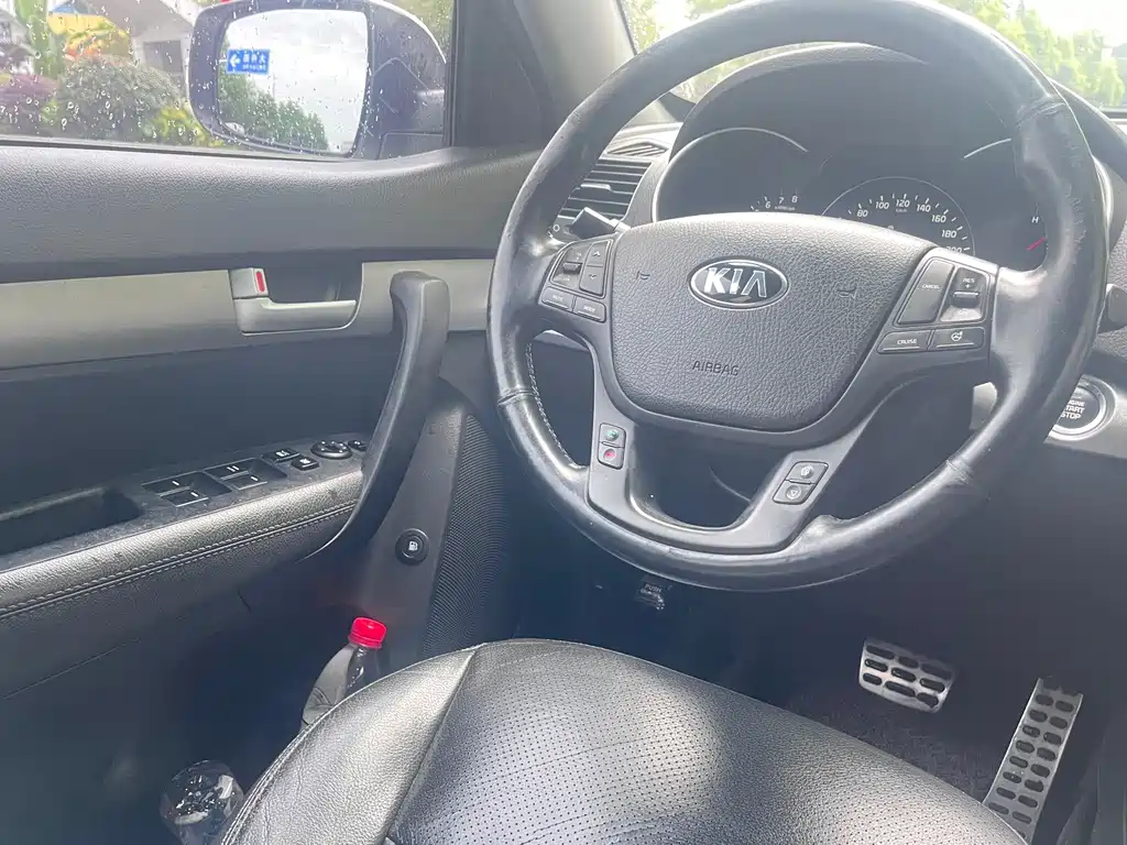 Kia Sorento — миниатюра 11
