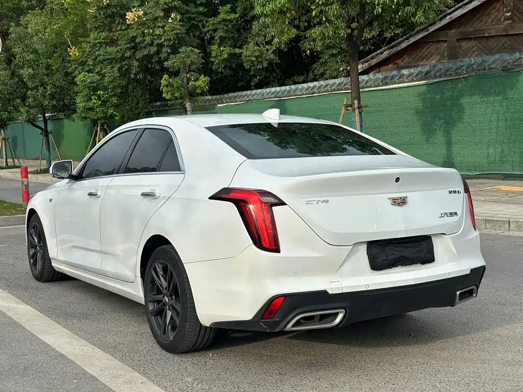 Cadillac CT4 — миниатюра 6