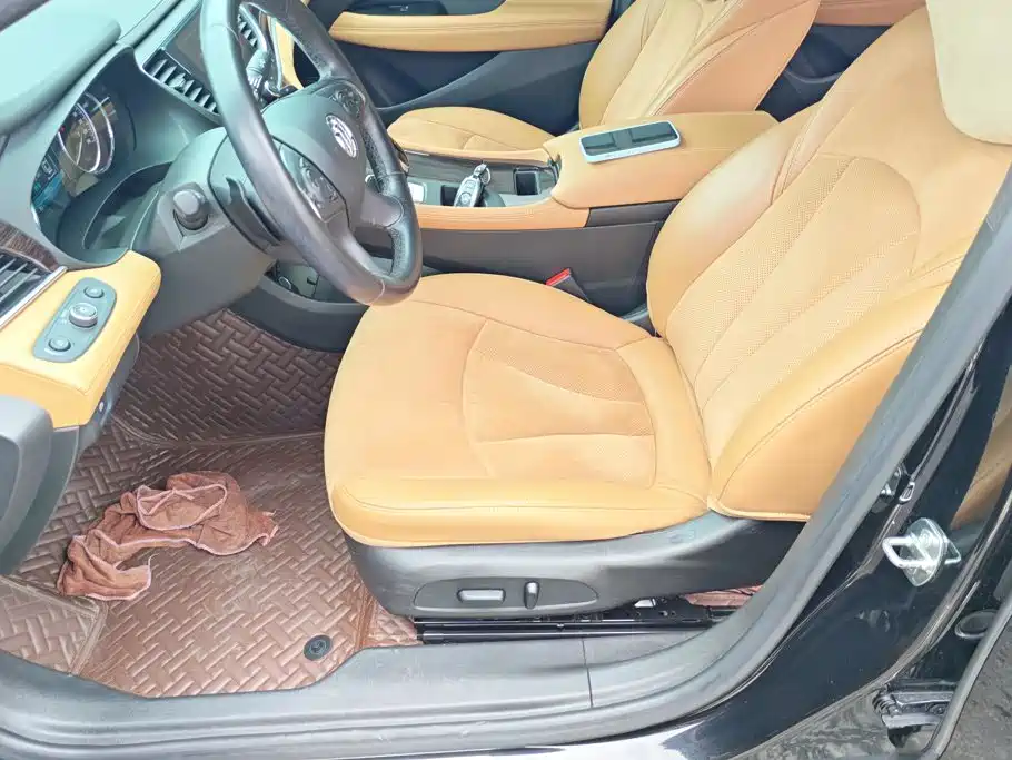 Buick LaCrosse — миниатюра 9