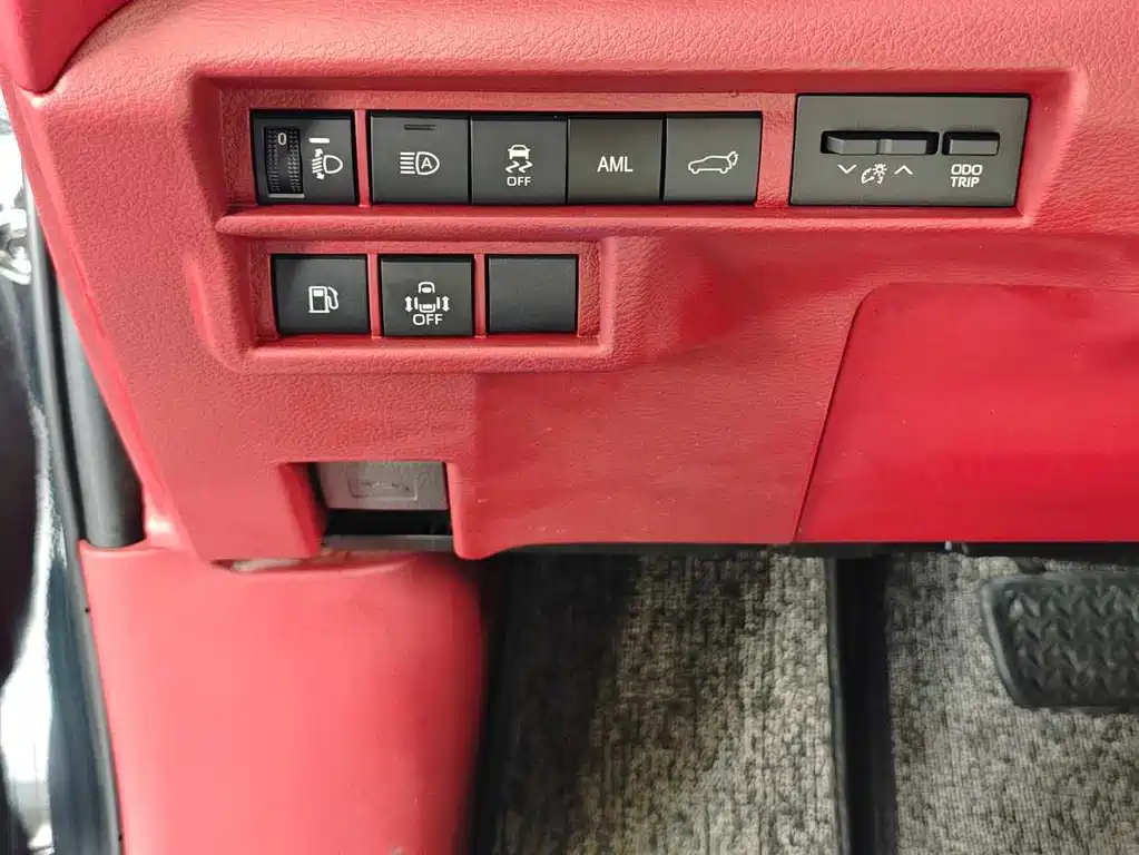 Toyota Sienna — миниатюра 15