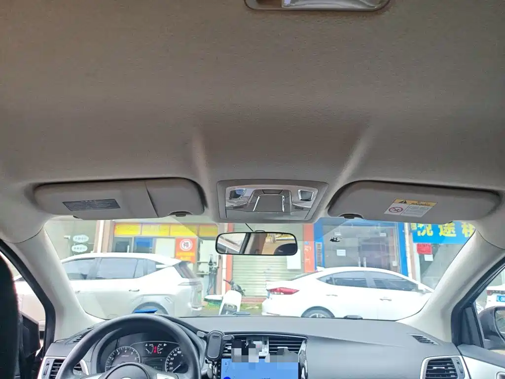 Nissan Sylphy — миниатюра 19