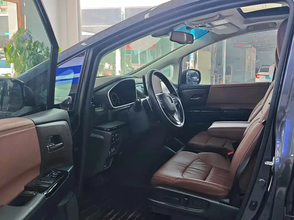 Honda Odyssey — миниатюра 5