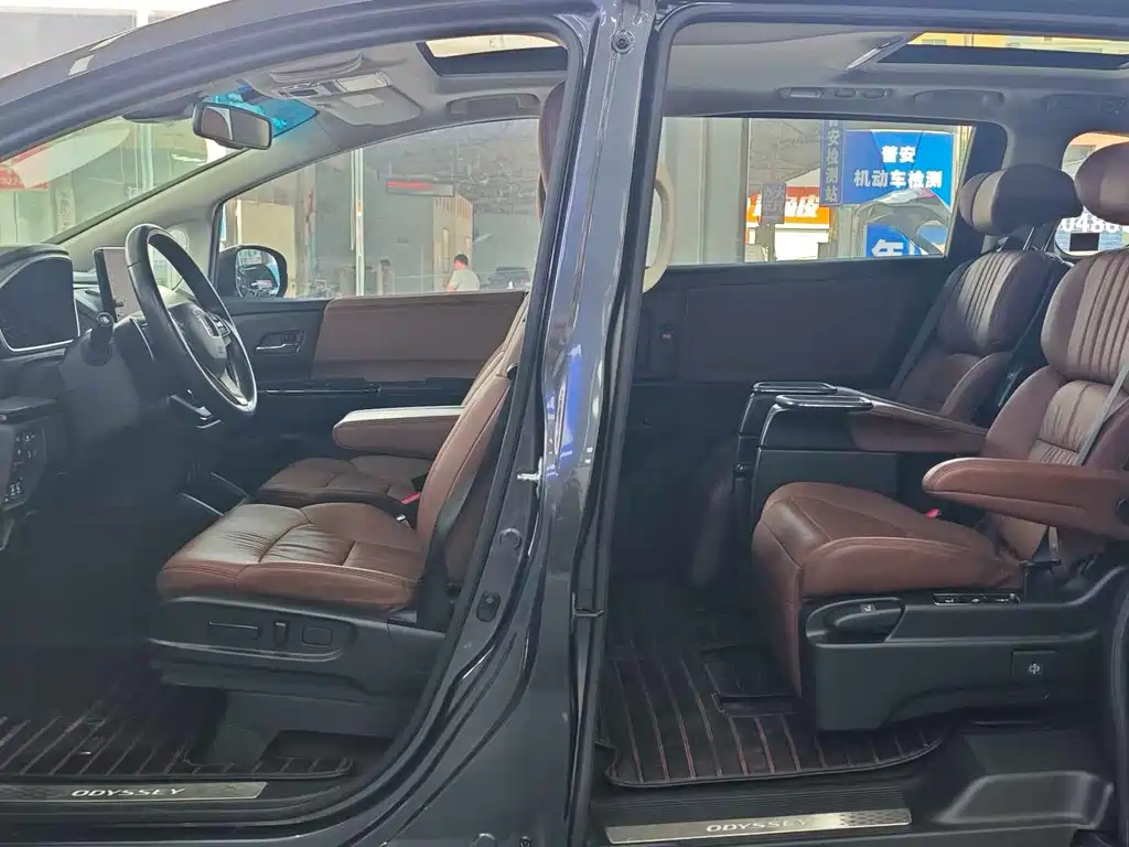 Honda Odyssey — миниатюра 7