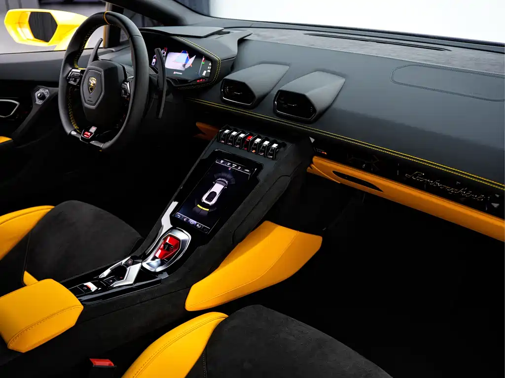 LAMBORGHINI HURACÁN