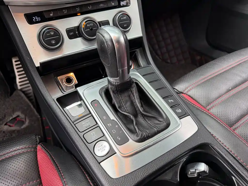 Volkswagen CC — миниатюра 9