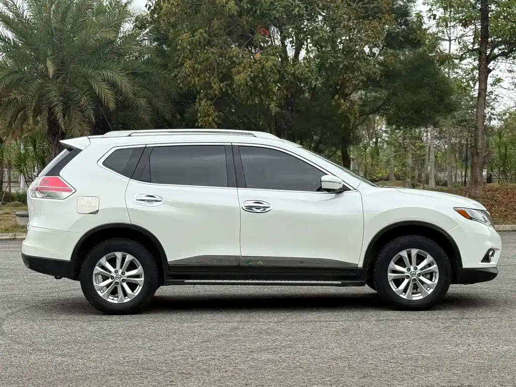 NISSAN QIJUN