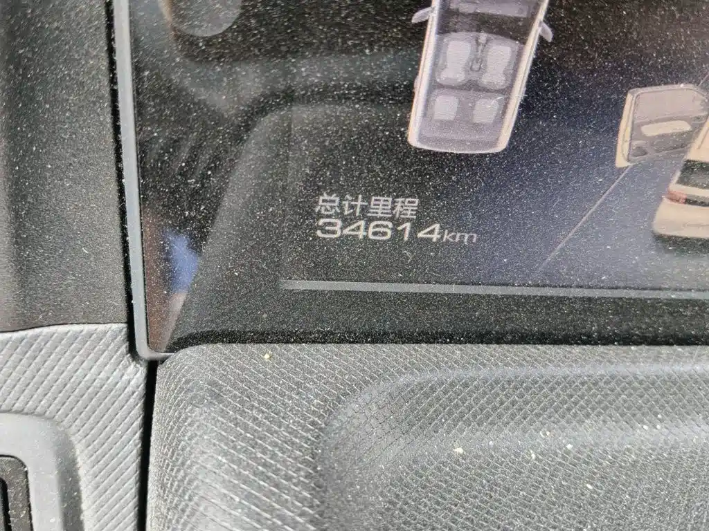 Wuling MINIEV — миниатюра 13