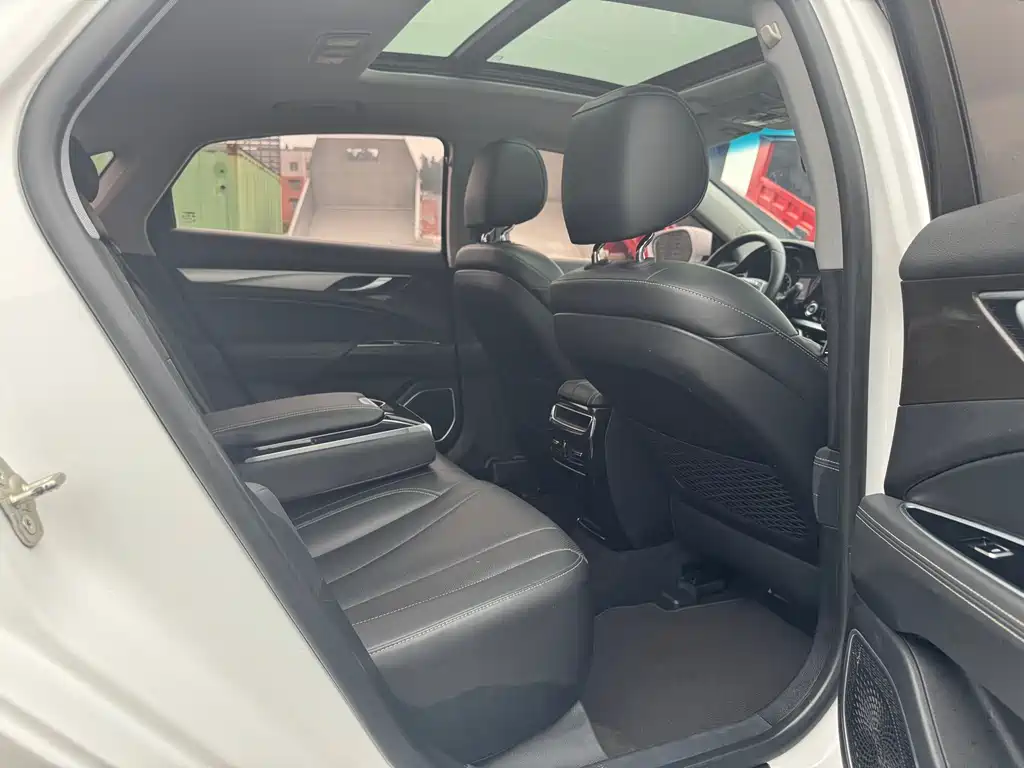 GEELY AUTOMOBILE BORUI