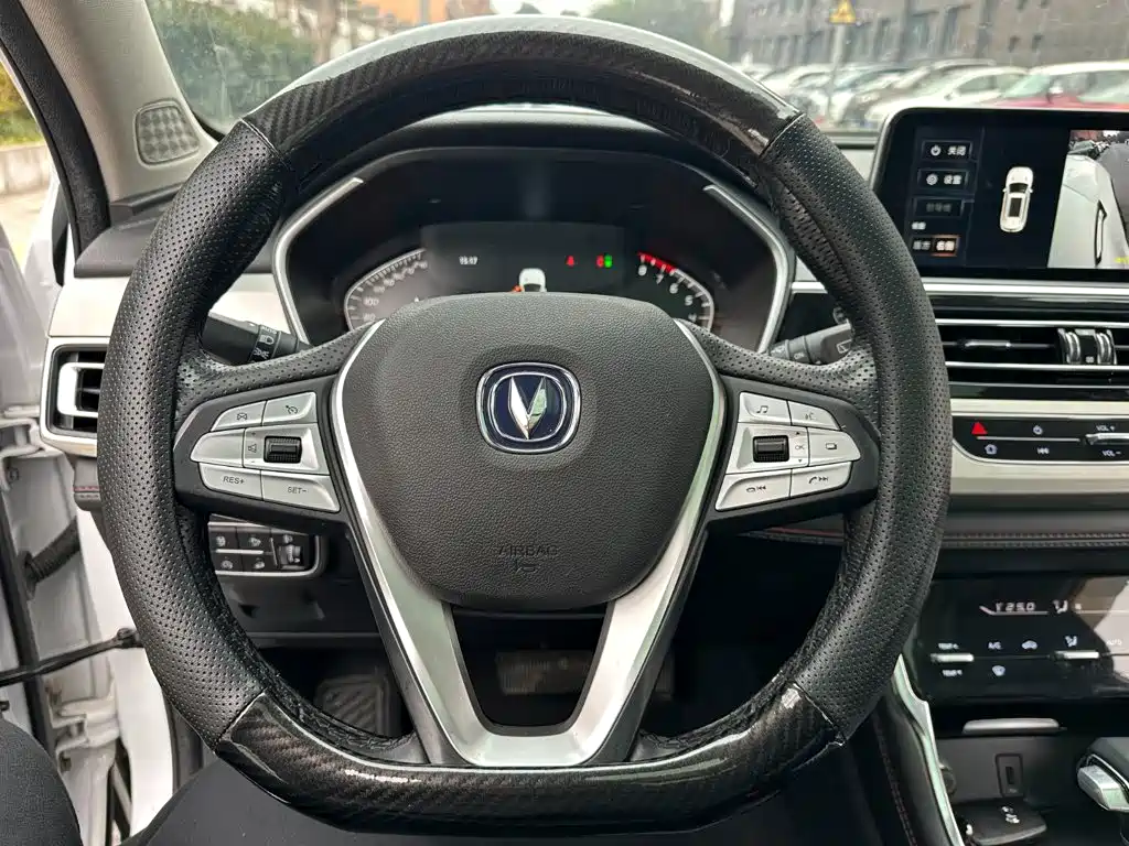 Changan CS75 — миниатюра 14