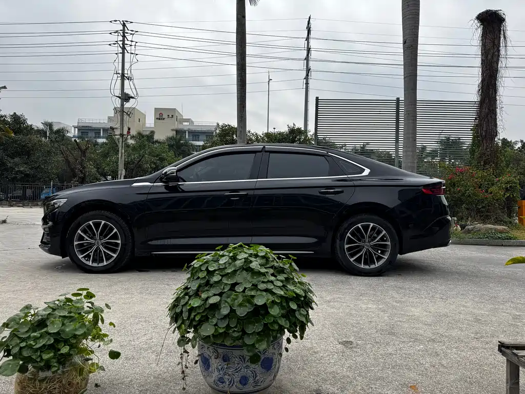 GEELY AUTOMOBILE XINGRUI