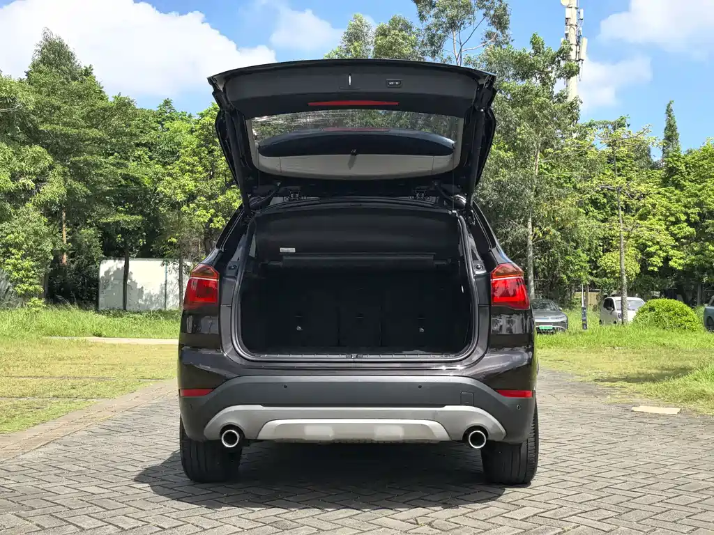 BMW X1 — миниатюра 13