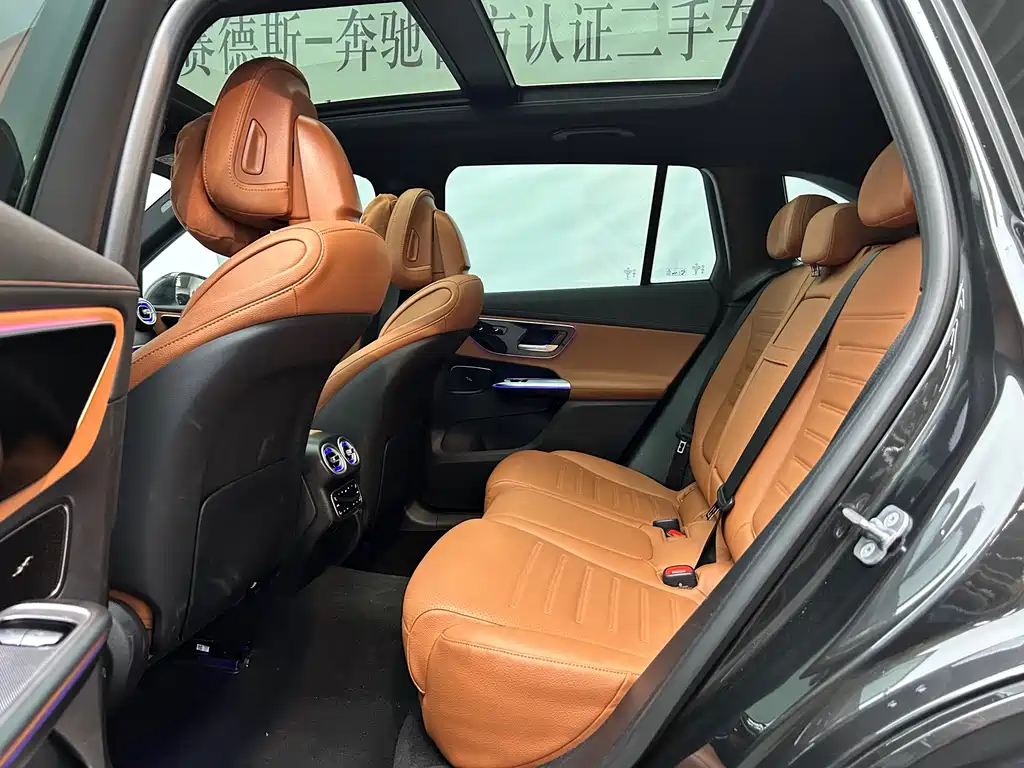 Mercedes-Benz GLC — миниатюра 9