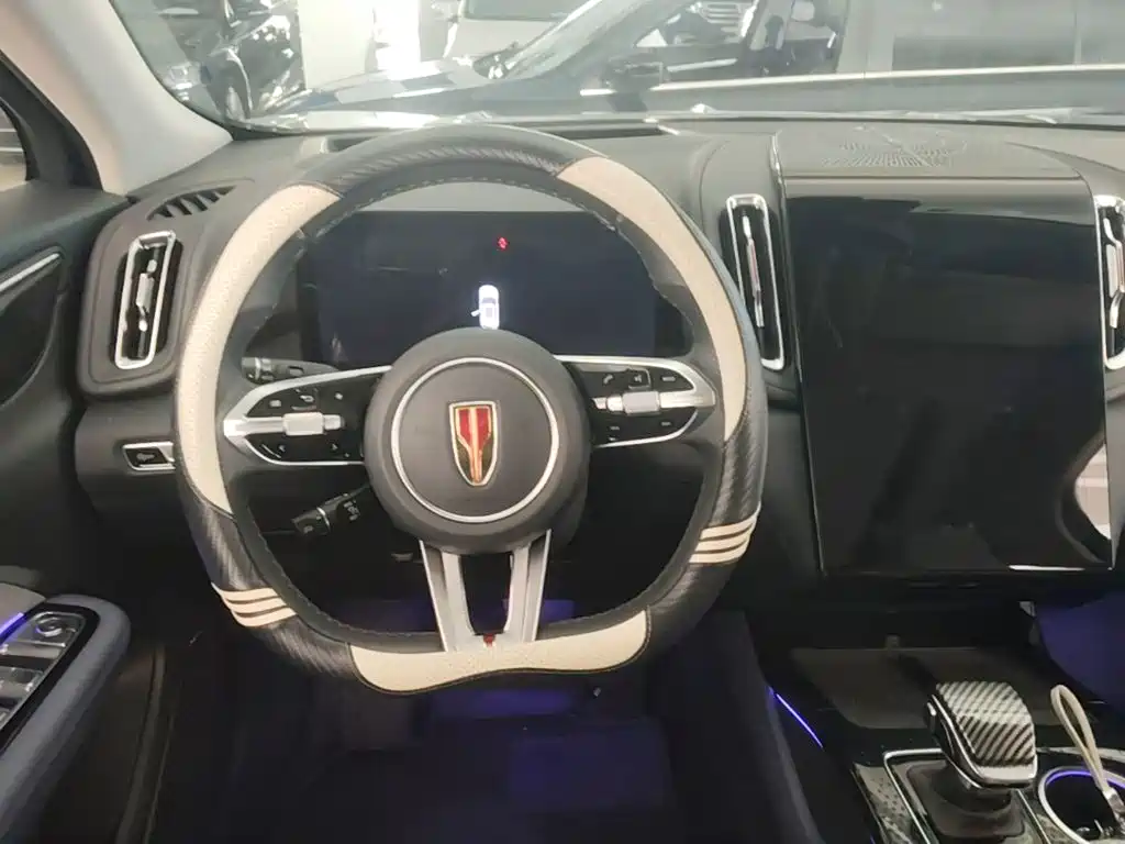 Hongqi Hongqi HS3 — миниатюра 11
