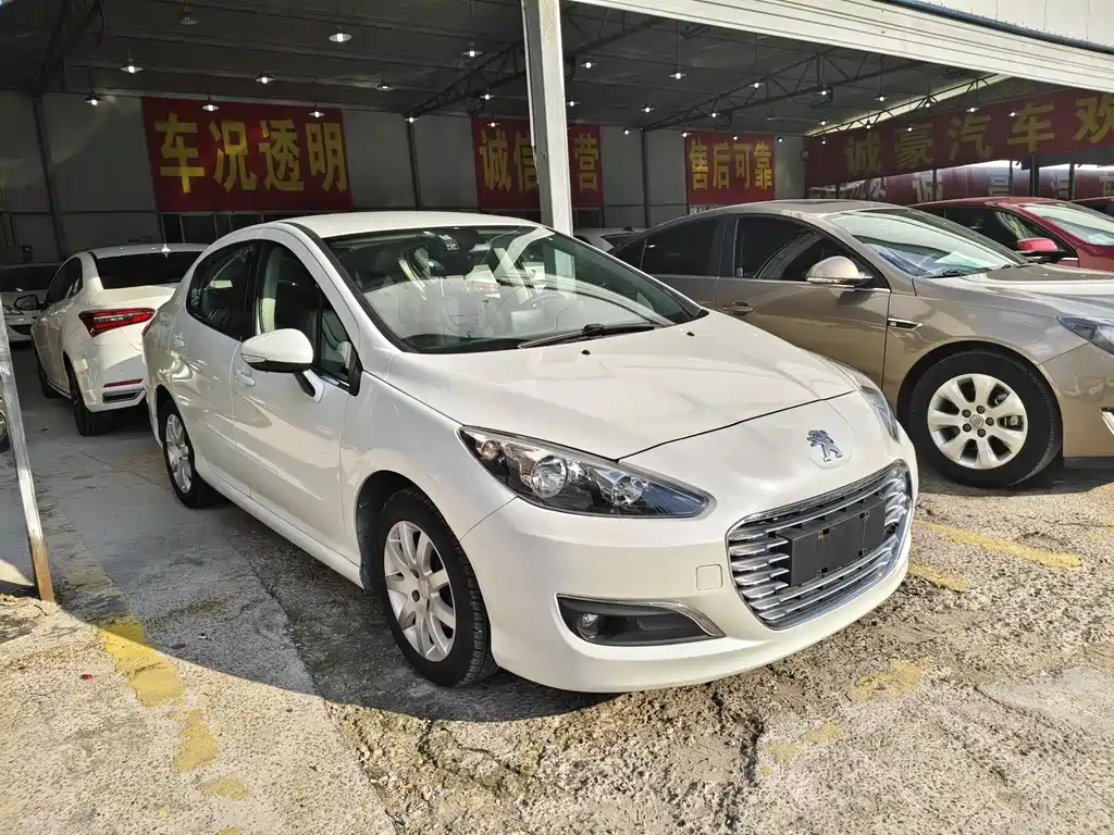 Peugeot 308 Joy Edition Classic 1.6L Auto Premium Fashion Type, фото 3