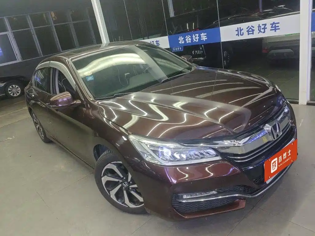 Honda Accord — миниатюра 5