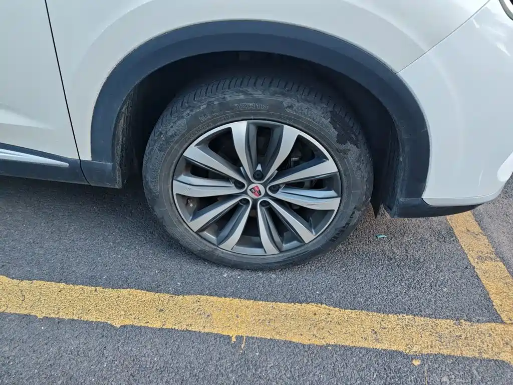 Roewe RX5 MAX — миниатюра 8