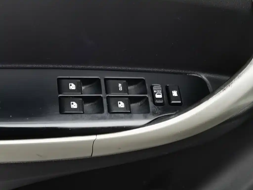 Changan CS35 — миниатюра 9