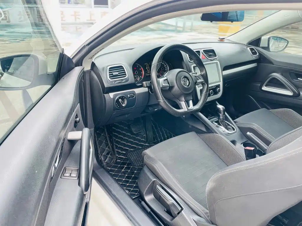 Volkswagen Scirocco — миниатюра 5