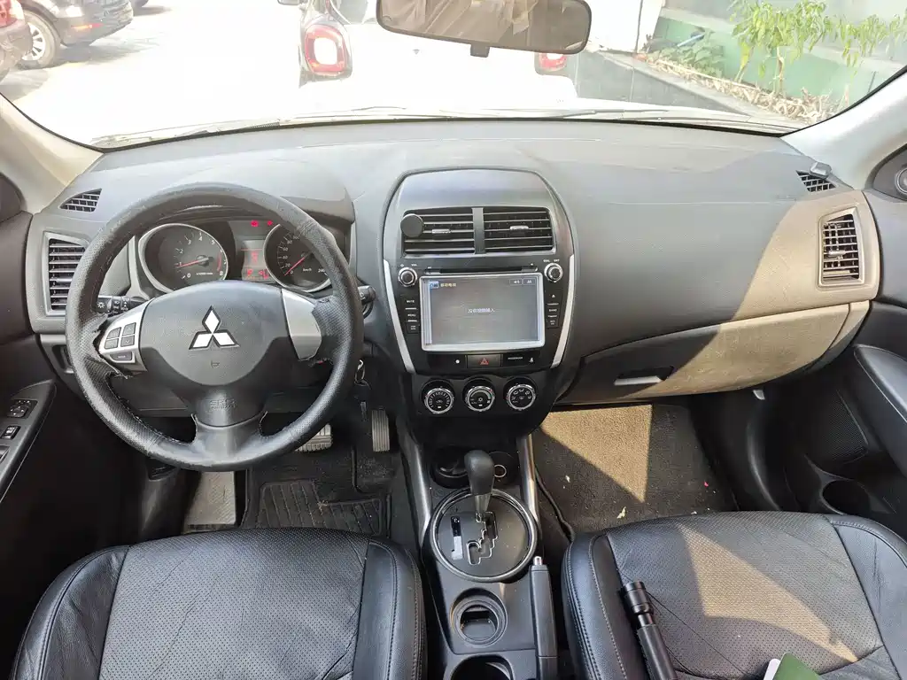 Mitsubishi ASX — миниатюра 6