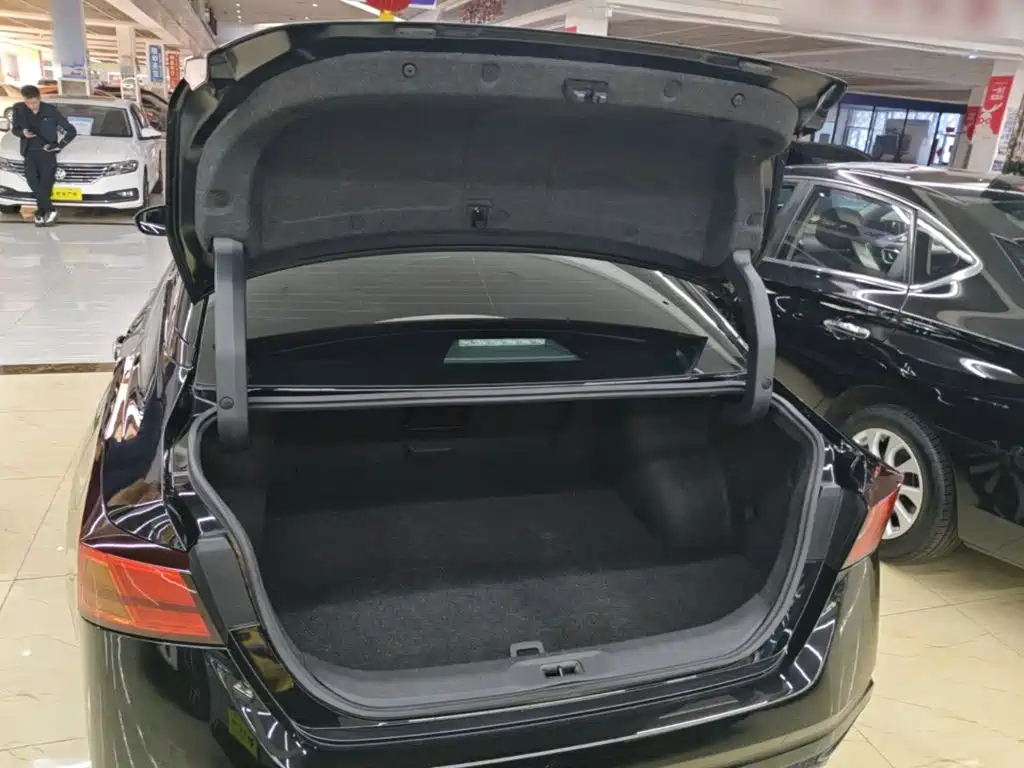 Nissan Teana — миниатюра 19
