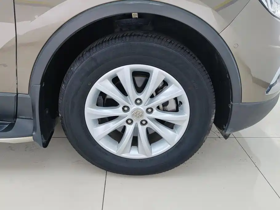 Buick Envision Plus — миниатюра 6