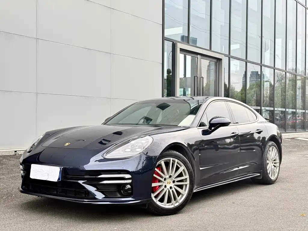Porsche Panamera 2018